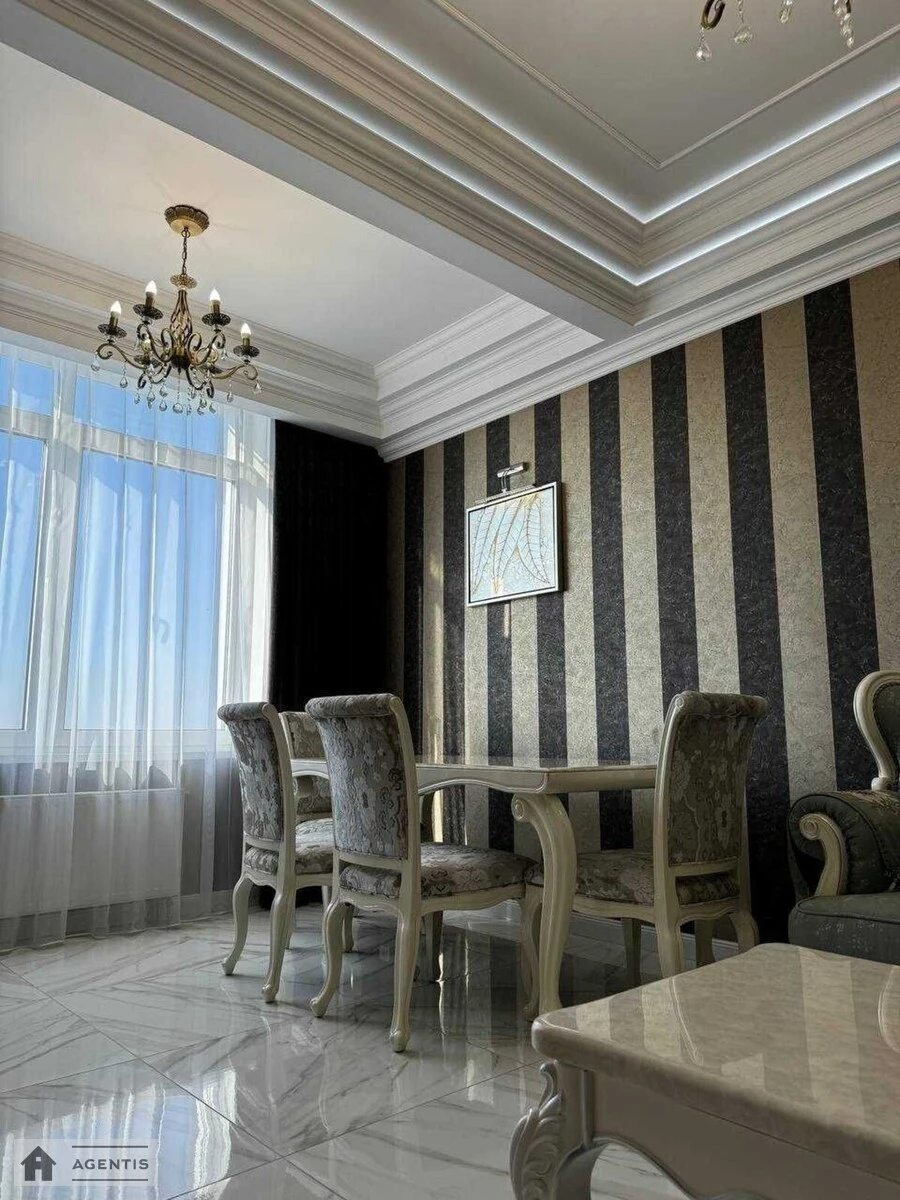 Apartment for rent 2 rooms, 58 m², 21st fl./23 floors. Yevhena Konovaltsya vul. Shchorsa, Kyiv. 