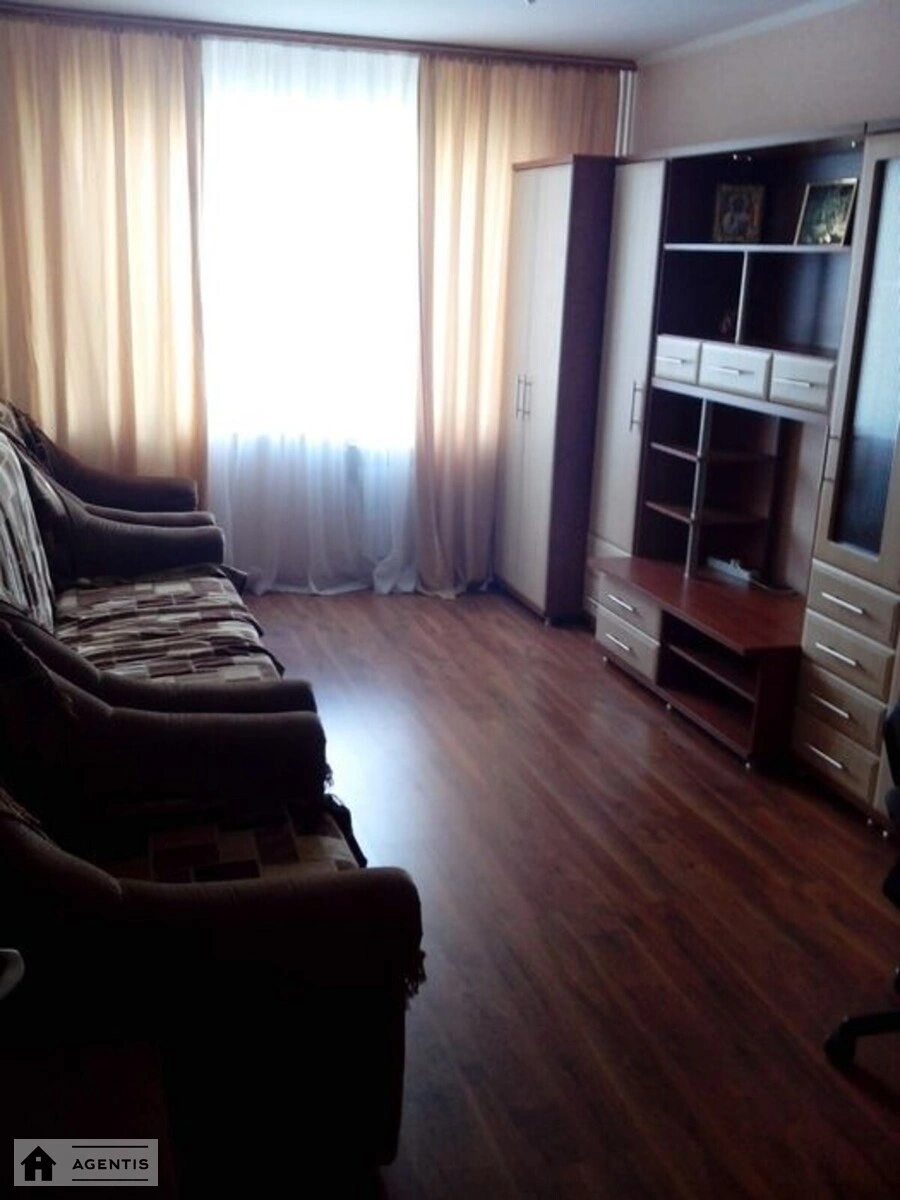 Apartment for rent 1 room, 34 m², 11th fl./16 floors. 24, Svobody 24, Kyiv. 