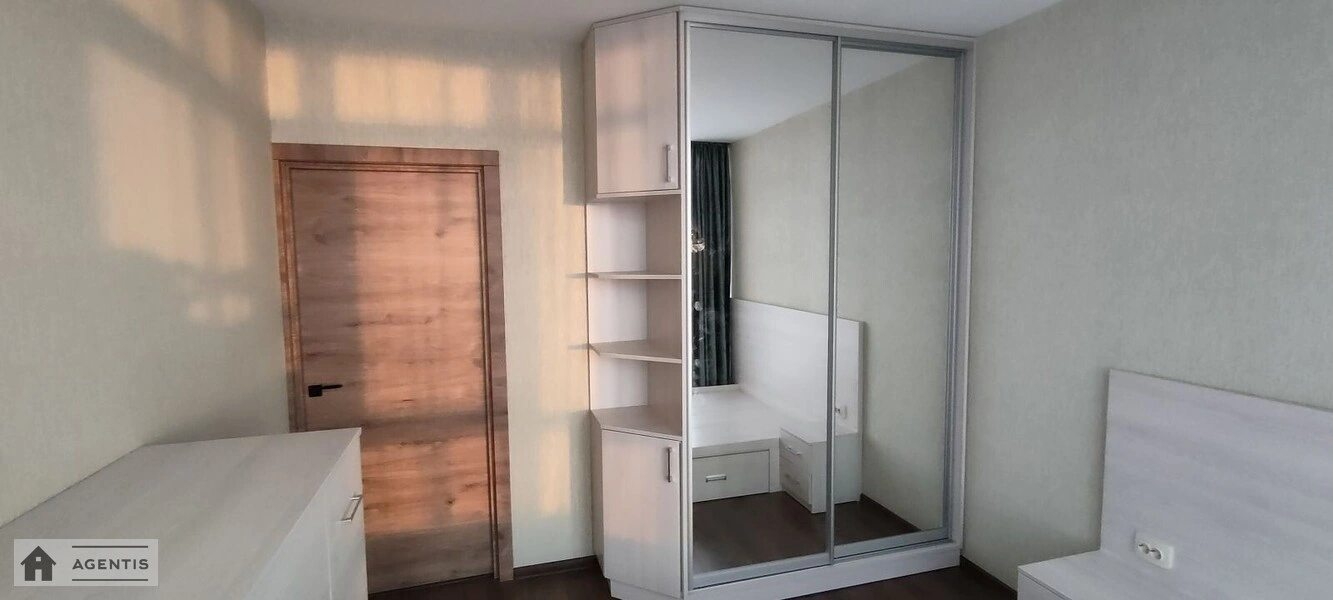 Здам квартиру 1 кімната, 48 m², 25 пов./26 поверхів. Львівська, Київ. 