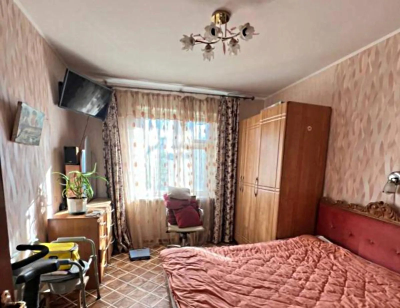 Продаж квартири 2 кімнати, 49 m², 7 пов./9 поверхів. 21, Глушко Академика пр., Одеса. 