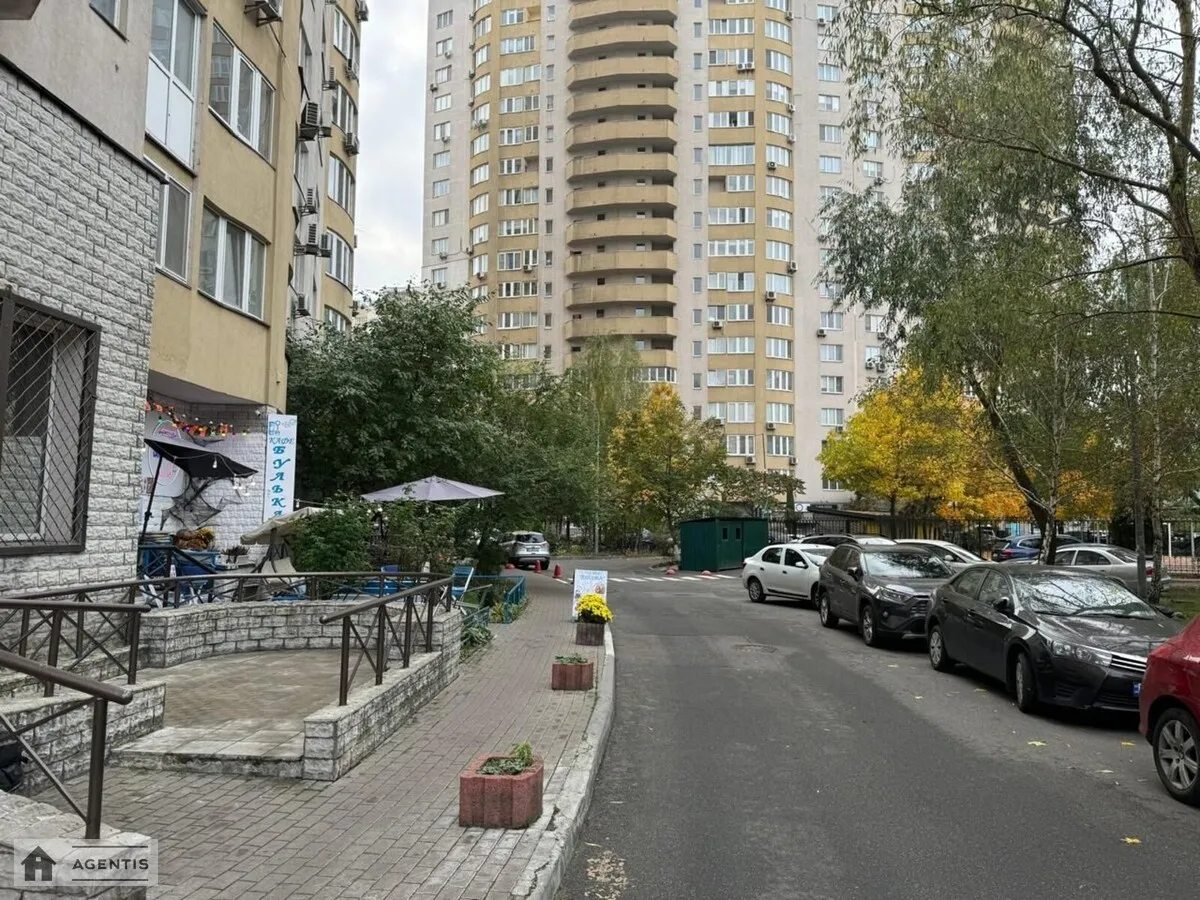 Apartment for rent 1 room, 50 m², 21st fl./25 floors. 19, Dniprovs'ka embankment 19, Kyiv. 