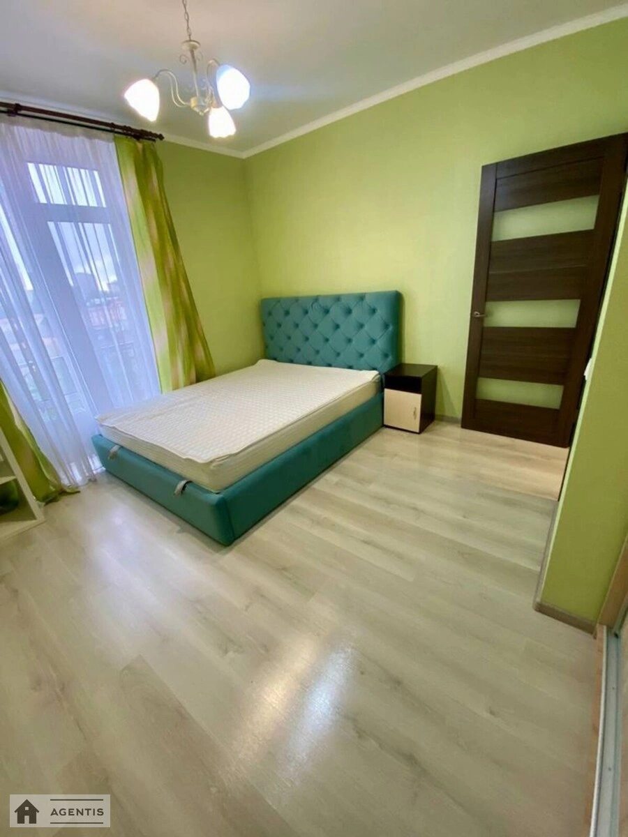 Apartment for rent 2 rooms, 56 m², 2nd fl./5 floors. 20, Serhiya Danchenka vul., Kyiv. 