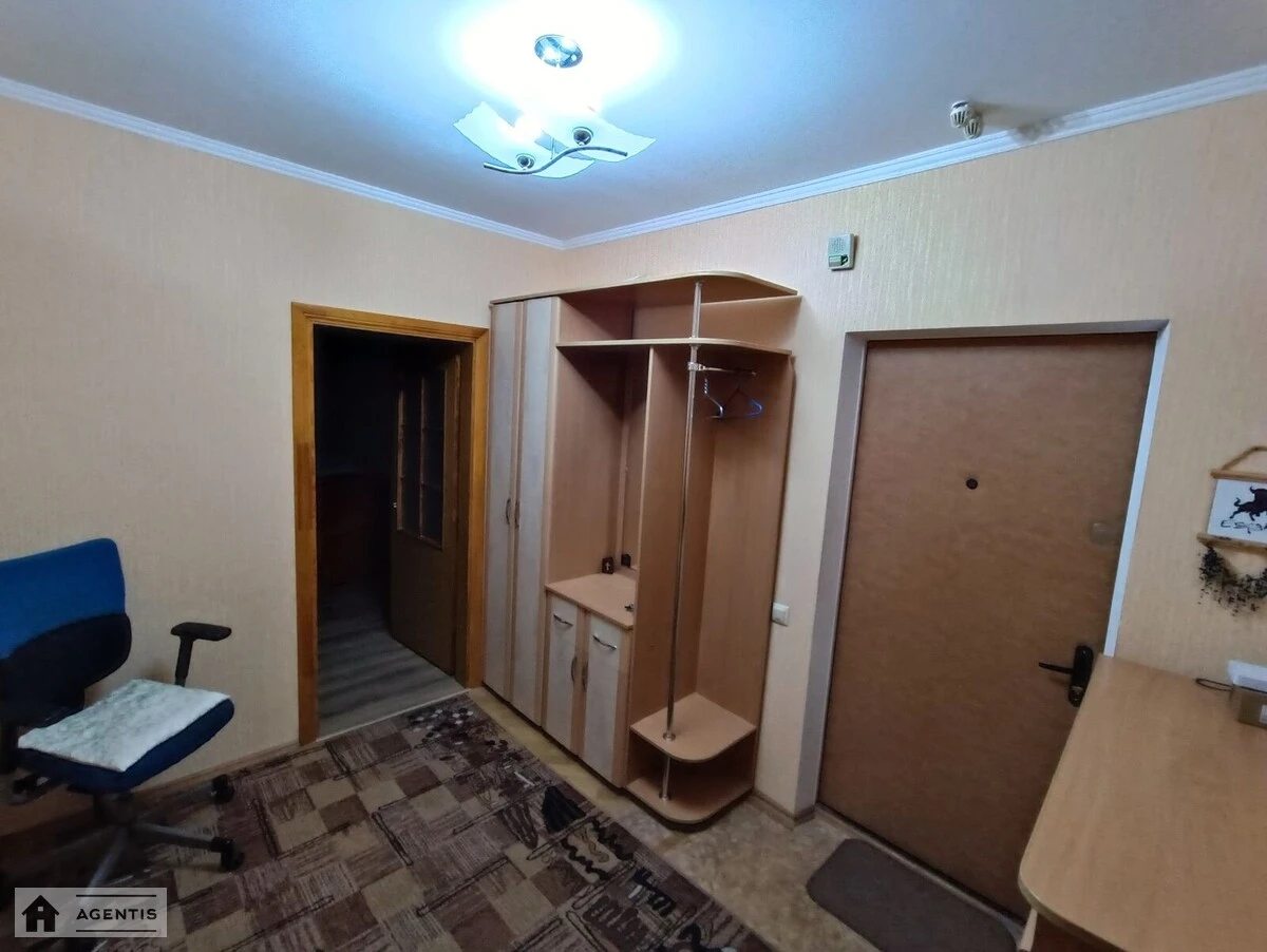 Здам квартиру 1 кімната, 48 m², 12 пов./22 поверхи. Милославська, Київ. 