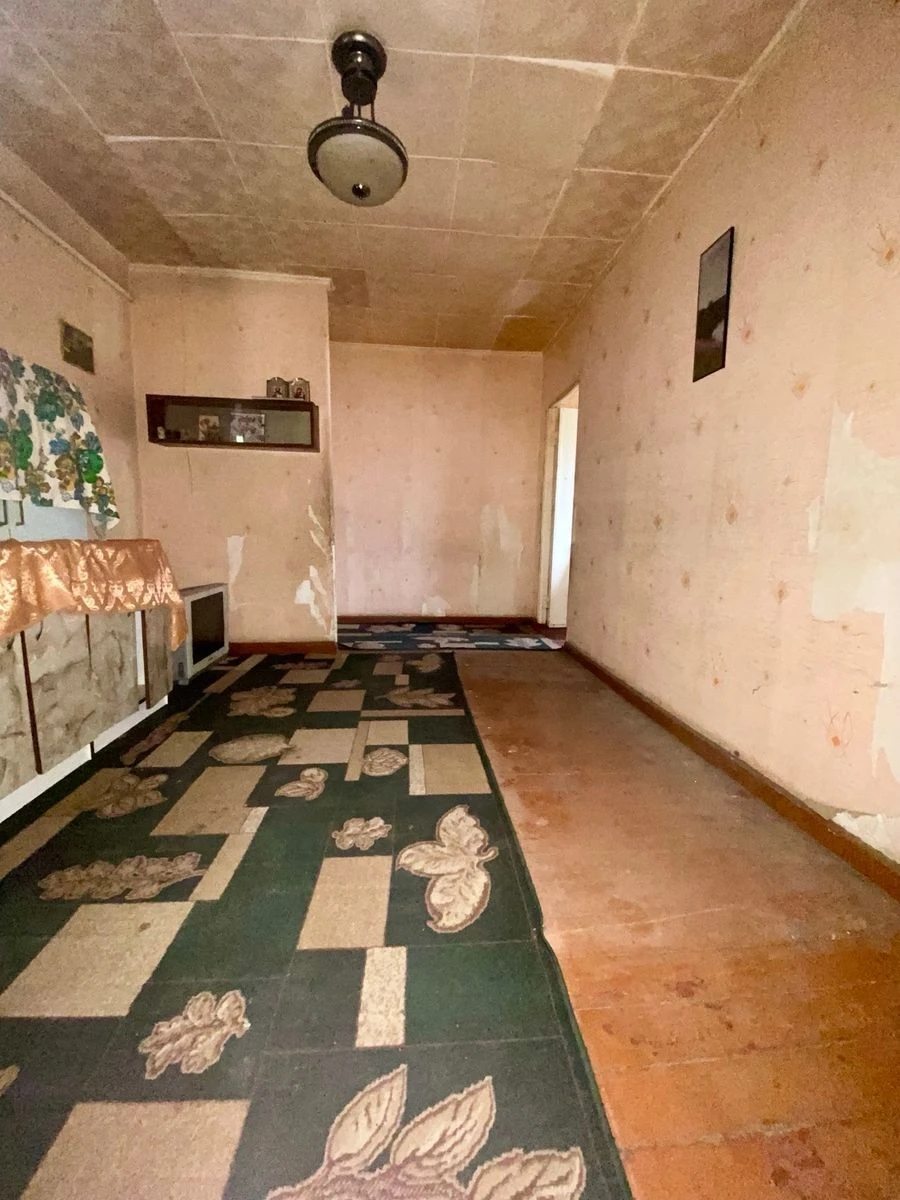 Продаж квартири 3 кімнати, 55 m², 1 пов./1 пов.. Подільський (ленінський), Кропивницький. 