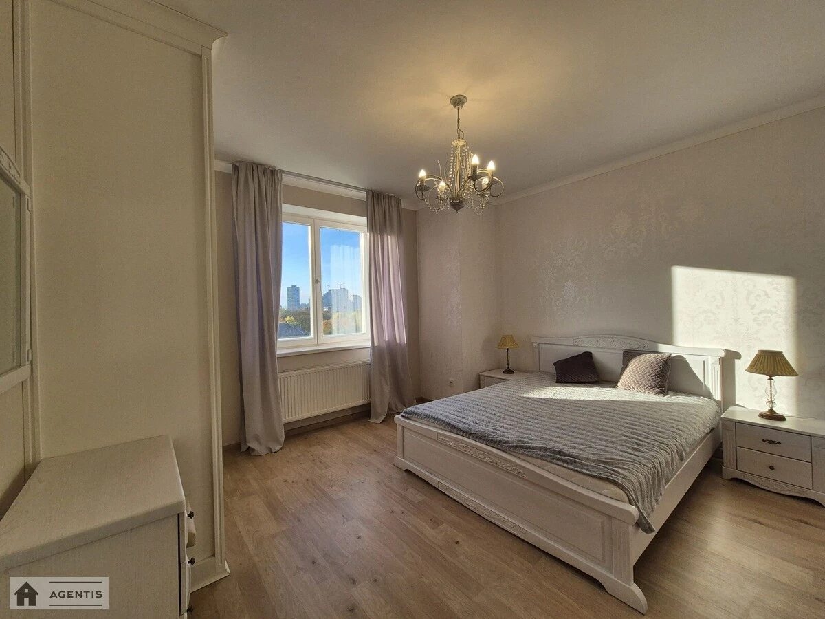 Apartment for rent 3 rooms, 124 m², 10th fl./20 floors. 7, Ivana Honty vul., Kyiv. 