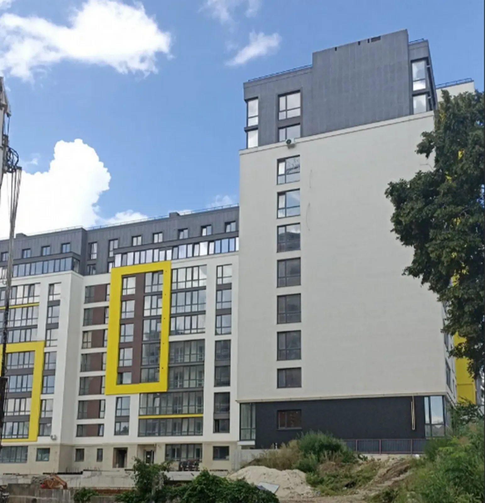 Продаж квартири 2 кімнати, 63 m², 5 пов./11 поверхів. Бам, Тернопіль. 