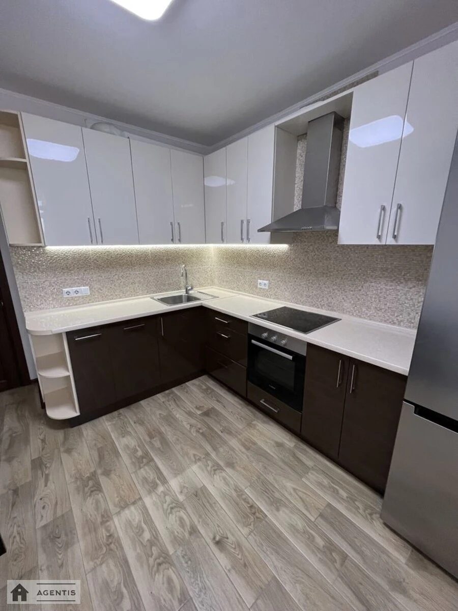 Сдам квартиру 1 комната, 46 m², 2 эт./24 этажа. 4, Кахи Бендукідзе вул., Киев. 