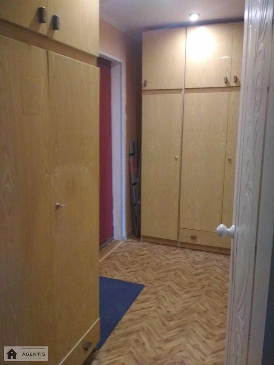 Здам квартиру 1 кімната, 43 m², 8 пов./16 поверхів. 5, Йорданська вул. (Лайоша Гавро), Київ. 