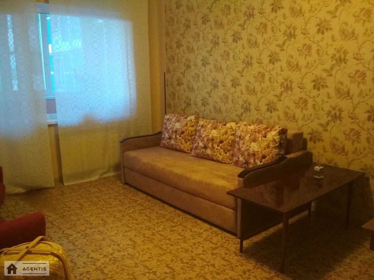 Сдам квартиру 1 комната, 43 m², 8 эт./16 этажей. 5, Йорданська вул. (Лайоша Гавро), Киев. 