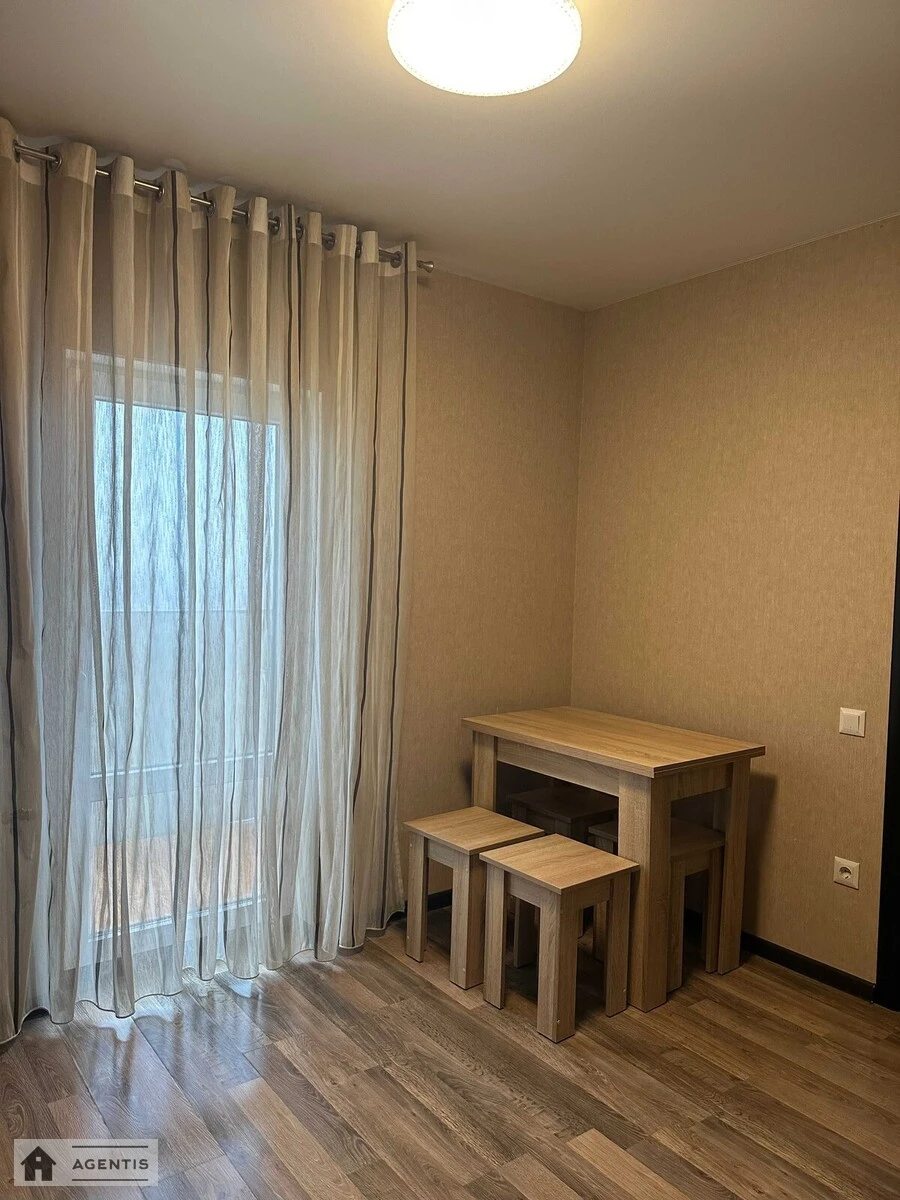 Сдам квартиру 1 комната, 37 m², 26 эт./26 этажей. 36, Юлії Здановської вул. (Михайла Ломоносова), Киев. 