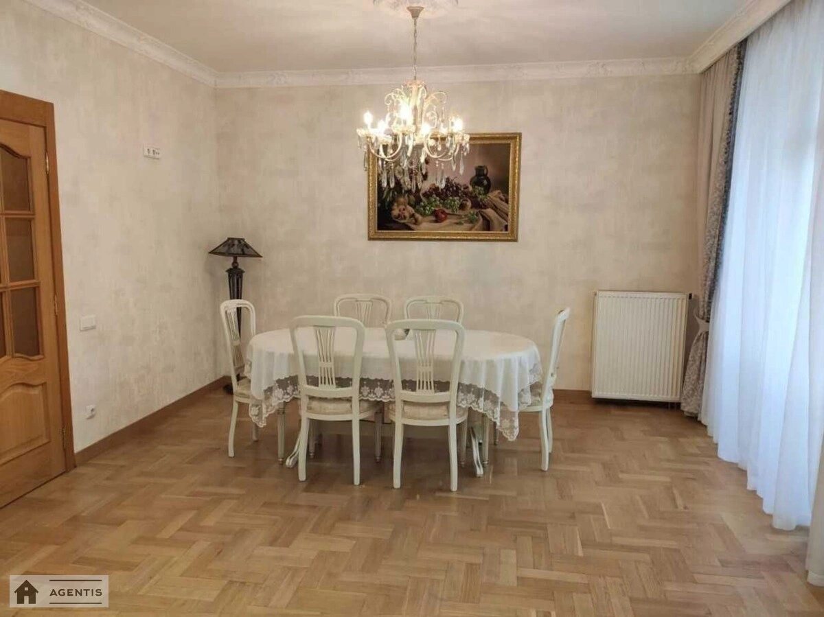 Apartment for rent 3 rooms, 150 m², 4th fl./10 floors. 48, Dmytrivska 48, Kyiv. 