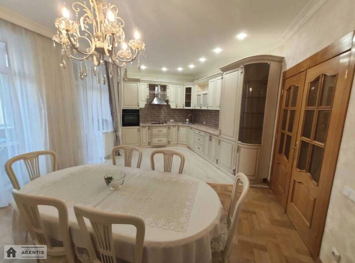 Apartment for rent 3 rooms, 150 m², 4th fl./10 floors. 48, Dmytrivska 48, Kyiv. 