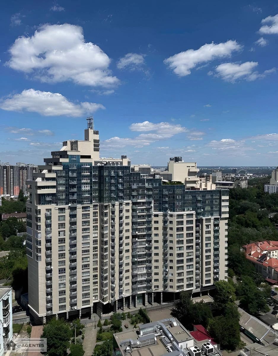 Apartment for rent 3 rooms, 150 m², 14th fl./22 floors. 18, Yuriya Illyenka vul. Melnykova, Kyiv. 