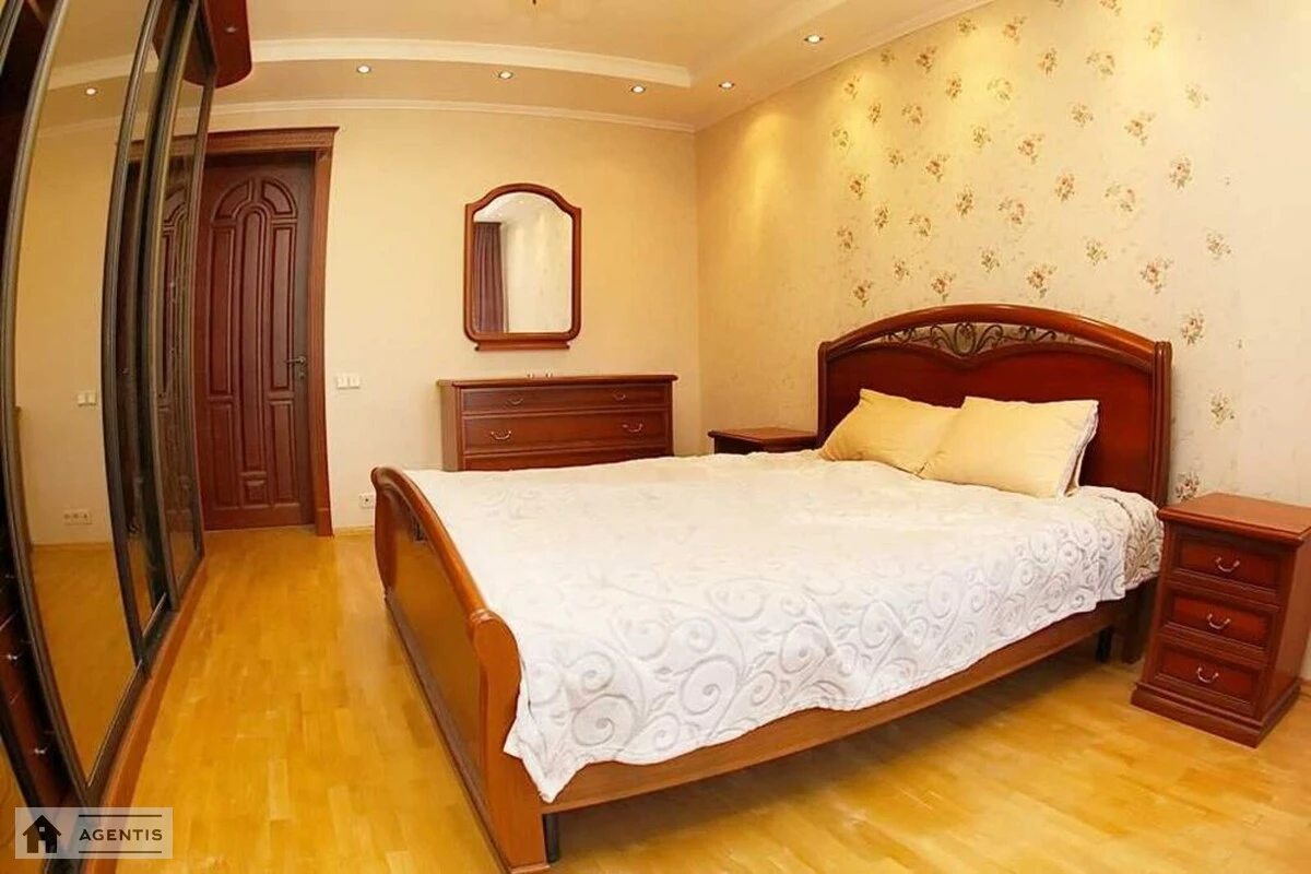 Apartment for rent 2 rooms, 74 m², 12th fl./25 floors. 22, Lvivska 22, Kyiv. 