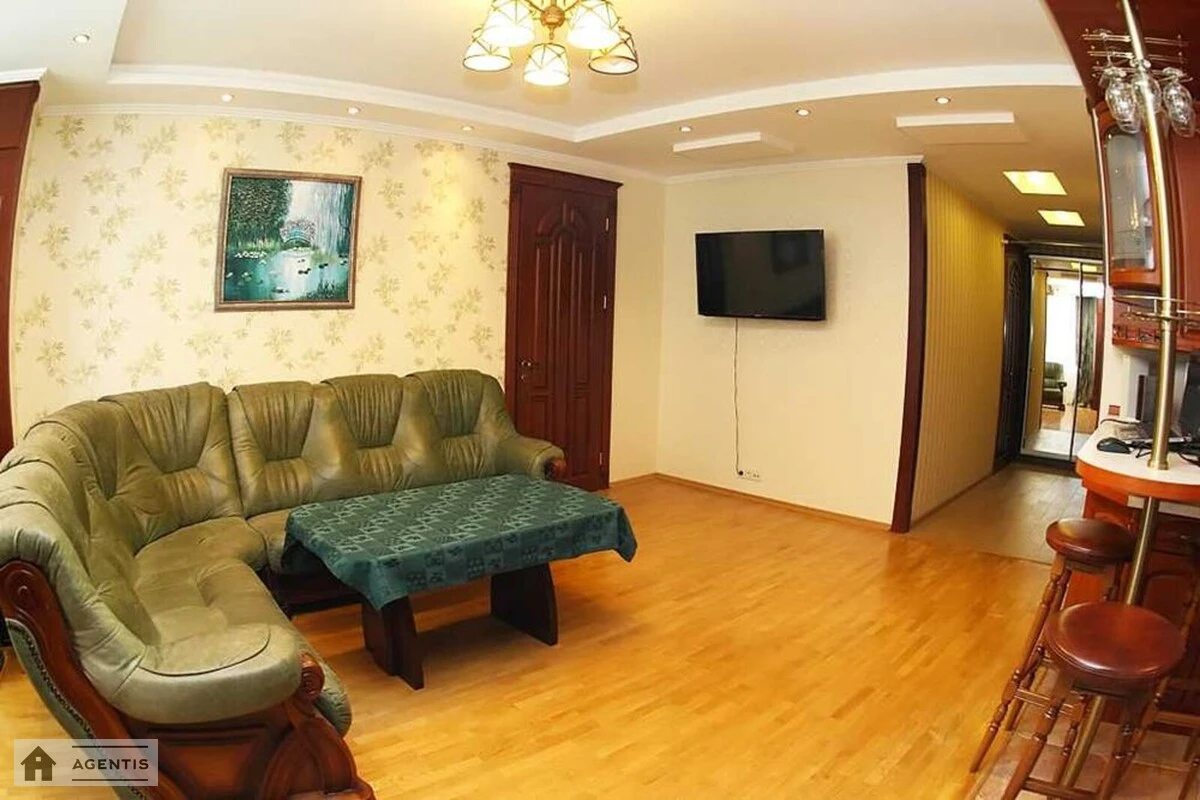 Apartment for rent 2 rooms, 74 m², 12th fl./25 floors. 22, Lvivska 22, Kyiv. 