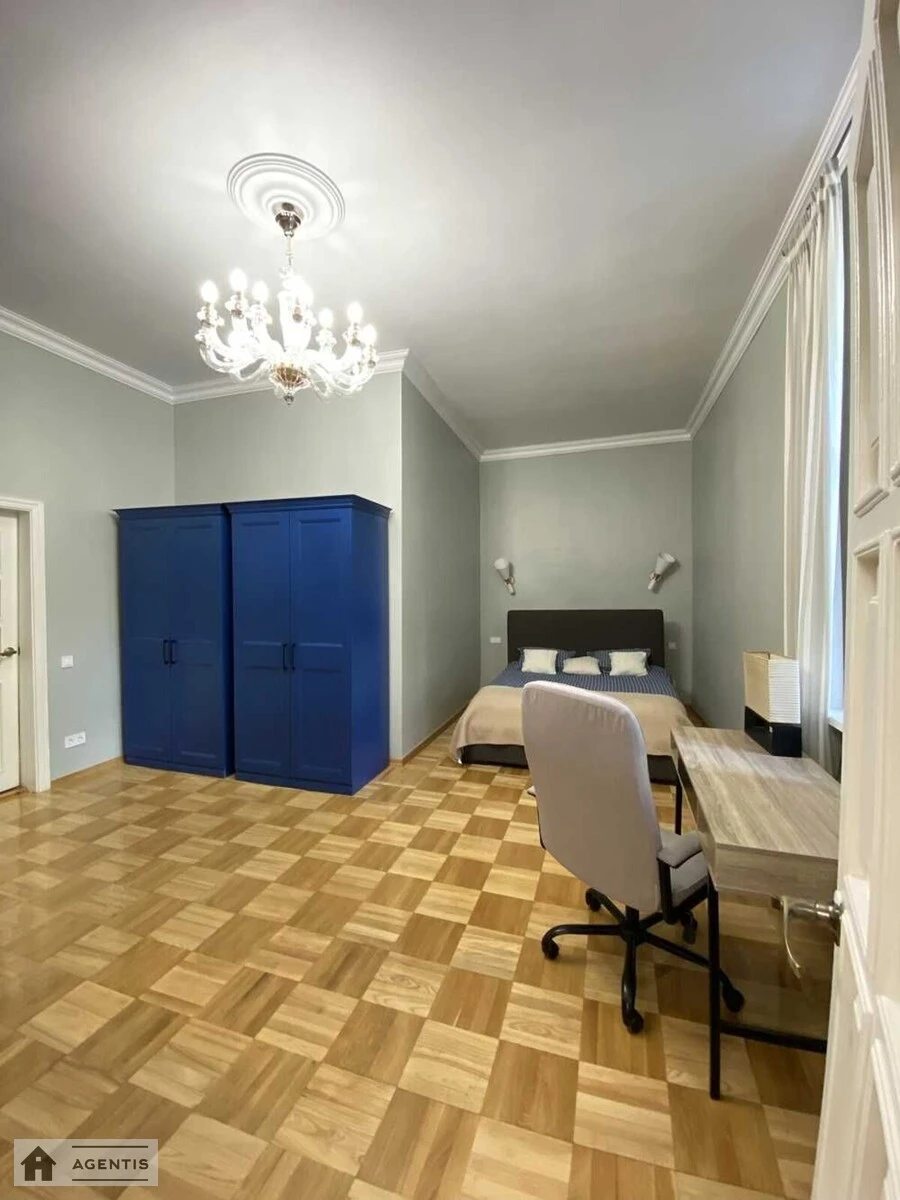 Apartment for rent 3 rooms, 130 m², 2nd fl./7 floors. 74, Olesya Honchara vul., Kyiv. 