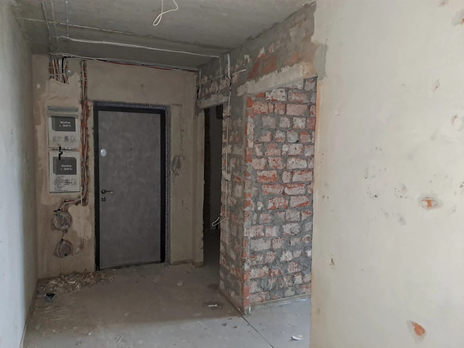 Продаж квартири 3 кімнати, 84 m², 2 пов./10 поверхів. Іллєнка вул., Тернопіль. 