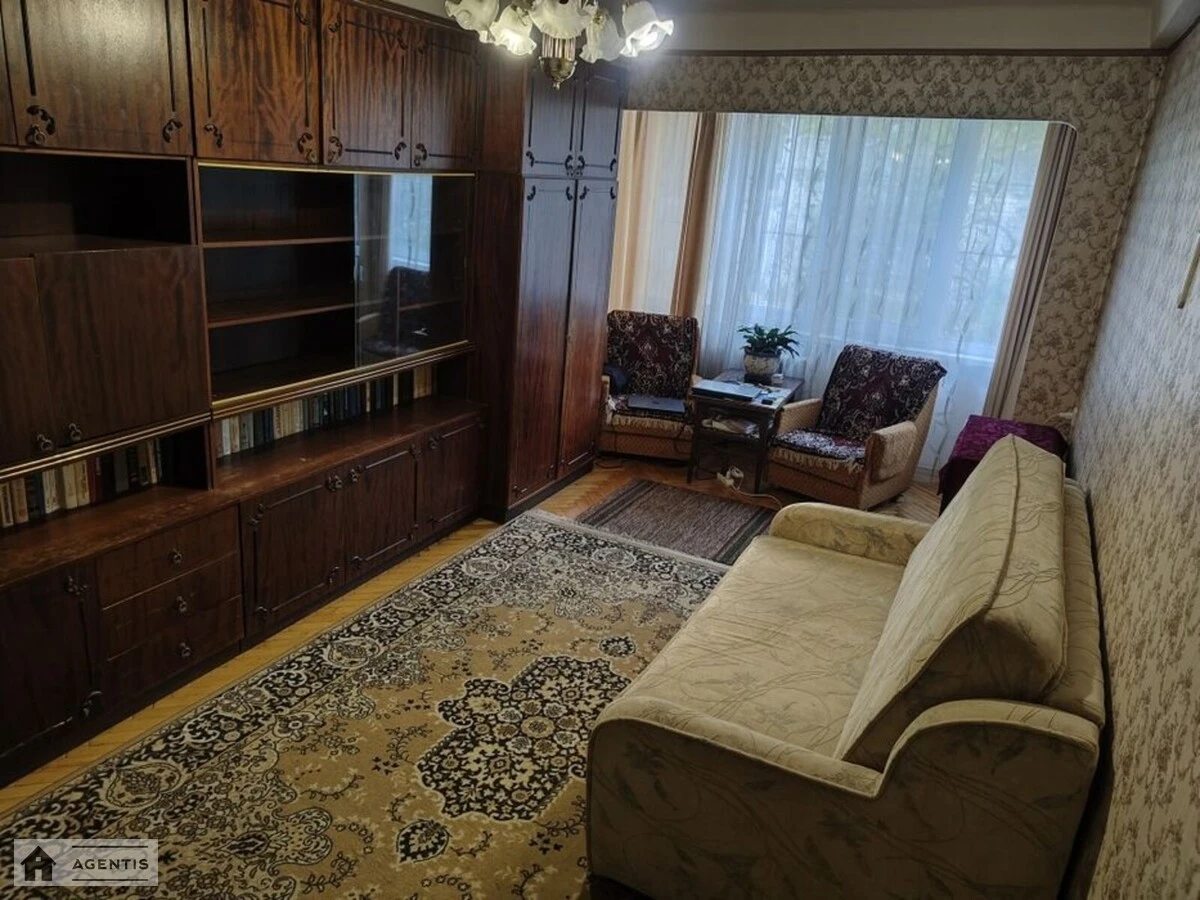 Здам квартиру 2 кімнати, 51 m², 1 пов./9 поверхів. 7, Преображенська вул. (Івана Клименка), Київ. 