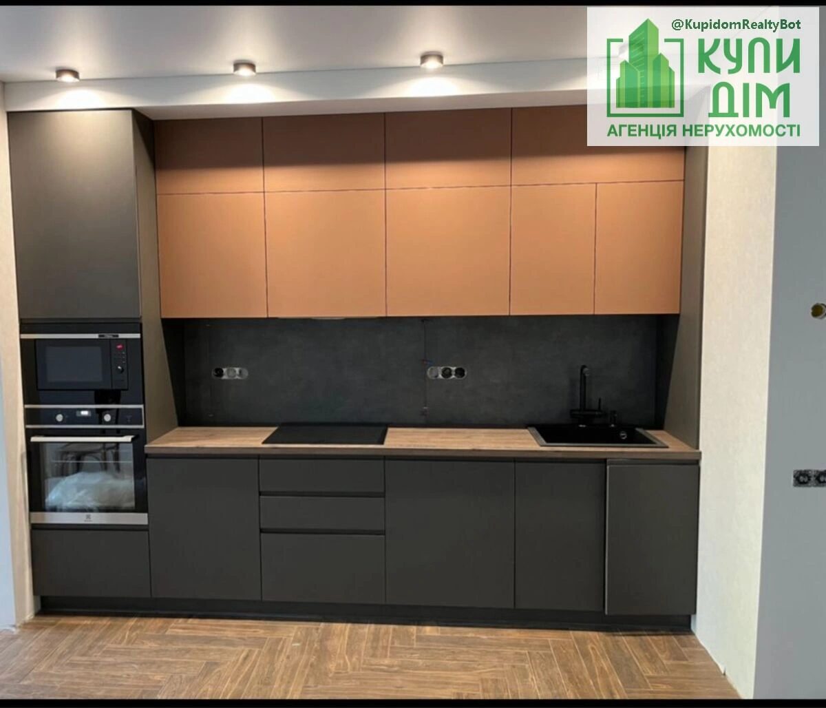 Продаж квартири 2 кімнати, 58 m², 2 пов./10 поверхів. Волкова 3 V , Кропивницький. 