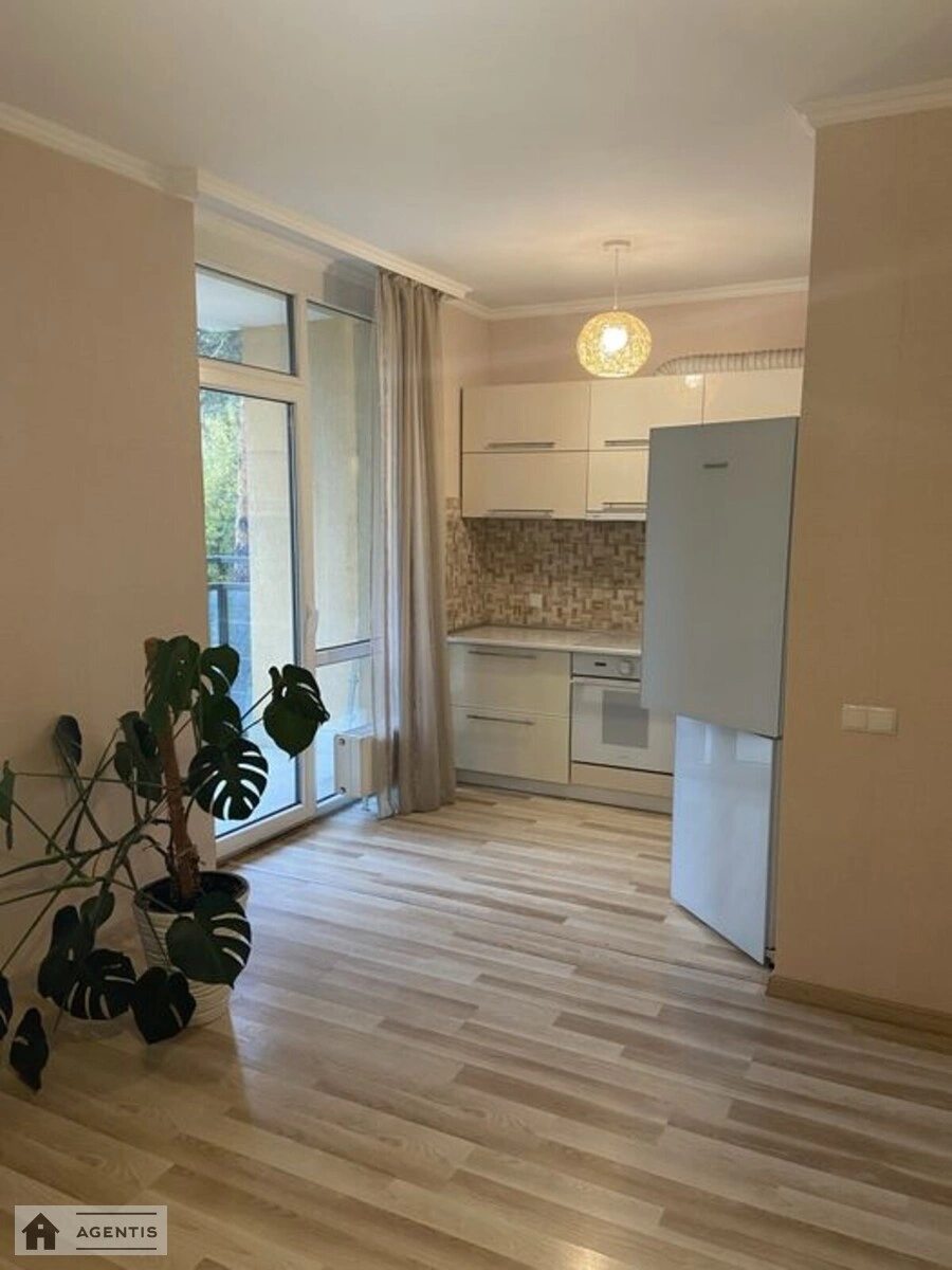 Apartment for rent 1 room, 40 m², 3rd fl./16 floors. 17, Anatoliya Petrytskoho vul., Kyiv. 