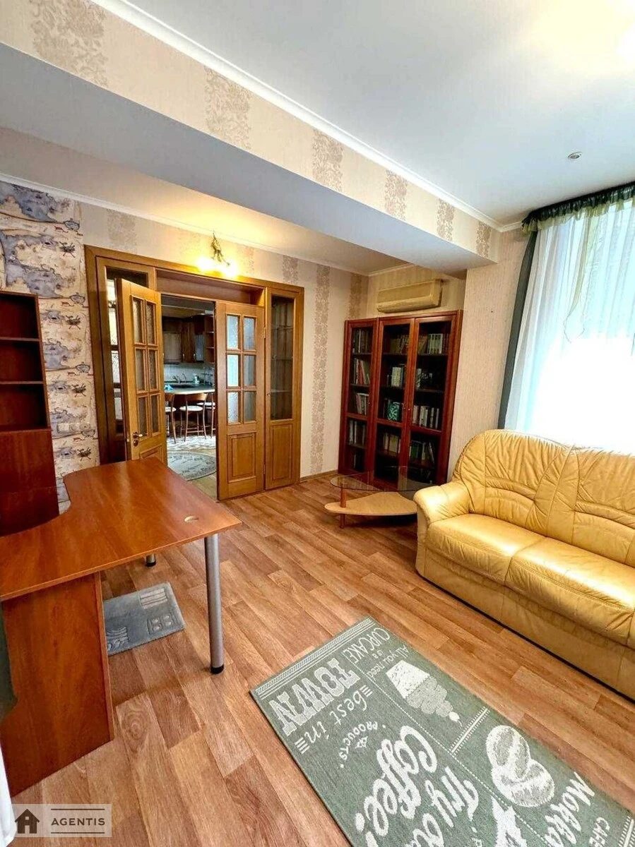 Apartment for rent 4 rooms, 128 m², 6th fl./16 floors. 22, Volodymyra Ivasyuka prosp. Heroyiv Stalinhrada, Kyiv. 