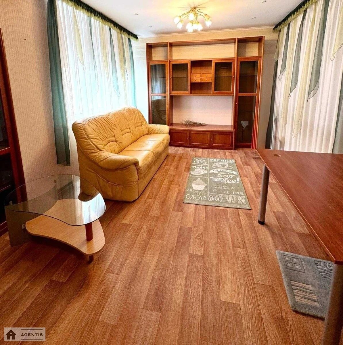 Apartment for rent 4 rooms, 128 m², 6th fl./16 floors. 22, Volodymyra Ivasyuka prosp. Heroyiv Stalinhrada, Kyiv. 