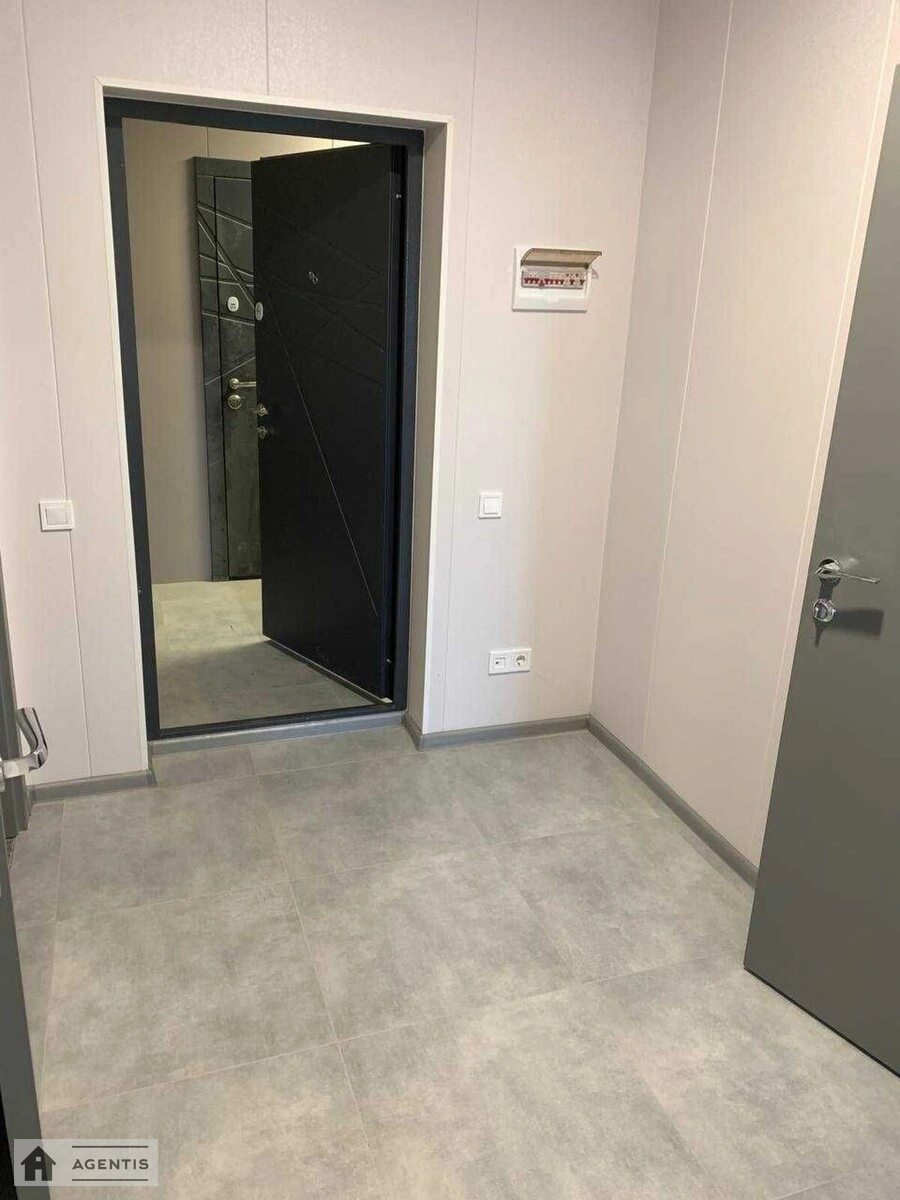 Сдам квартиру 1 комната, 37 m², 24 эт./26 этажей. 17, Миколи Бажана просп., Киев. 