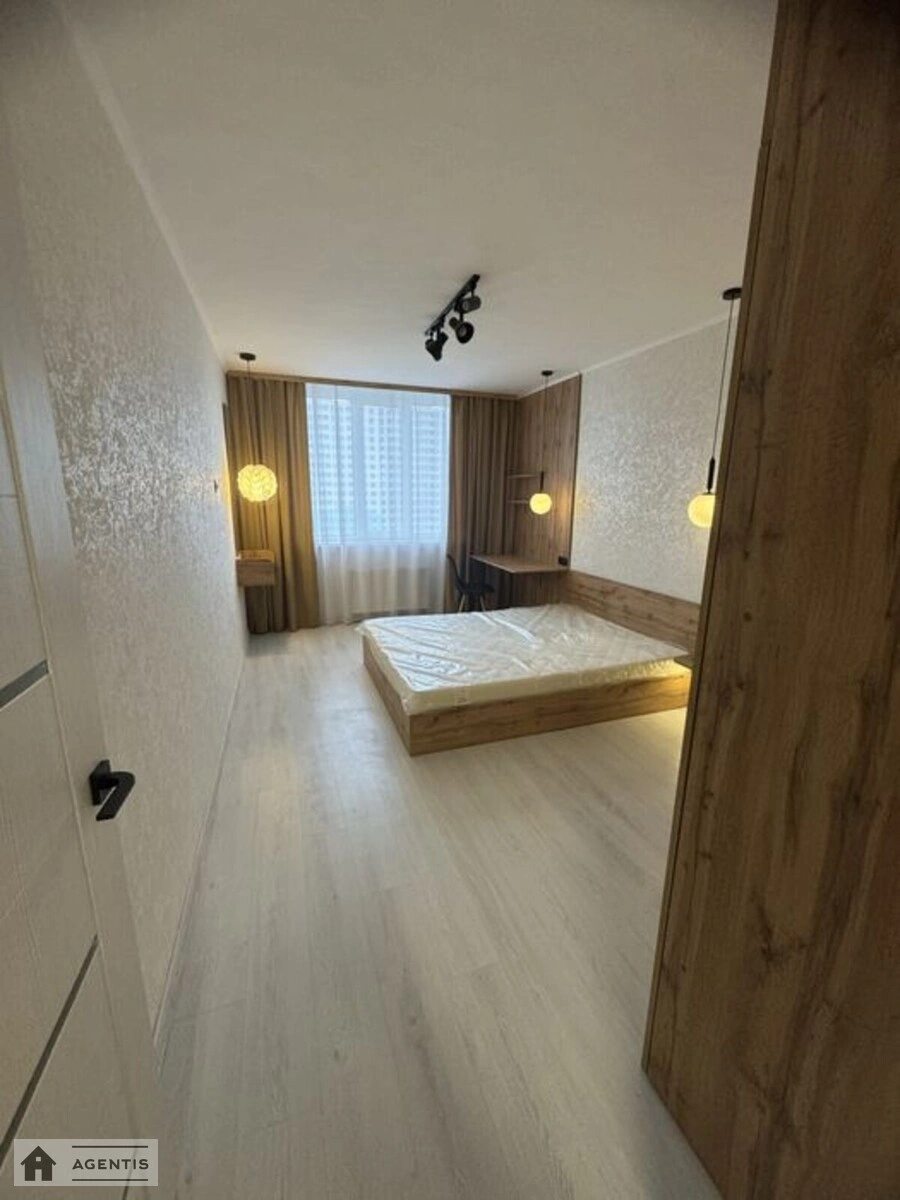 Сдам квартиру 1 комната, 40 m², 16 эт./25 этажей. Приміська вул., Киев. 