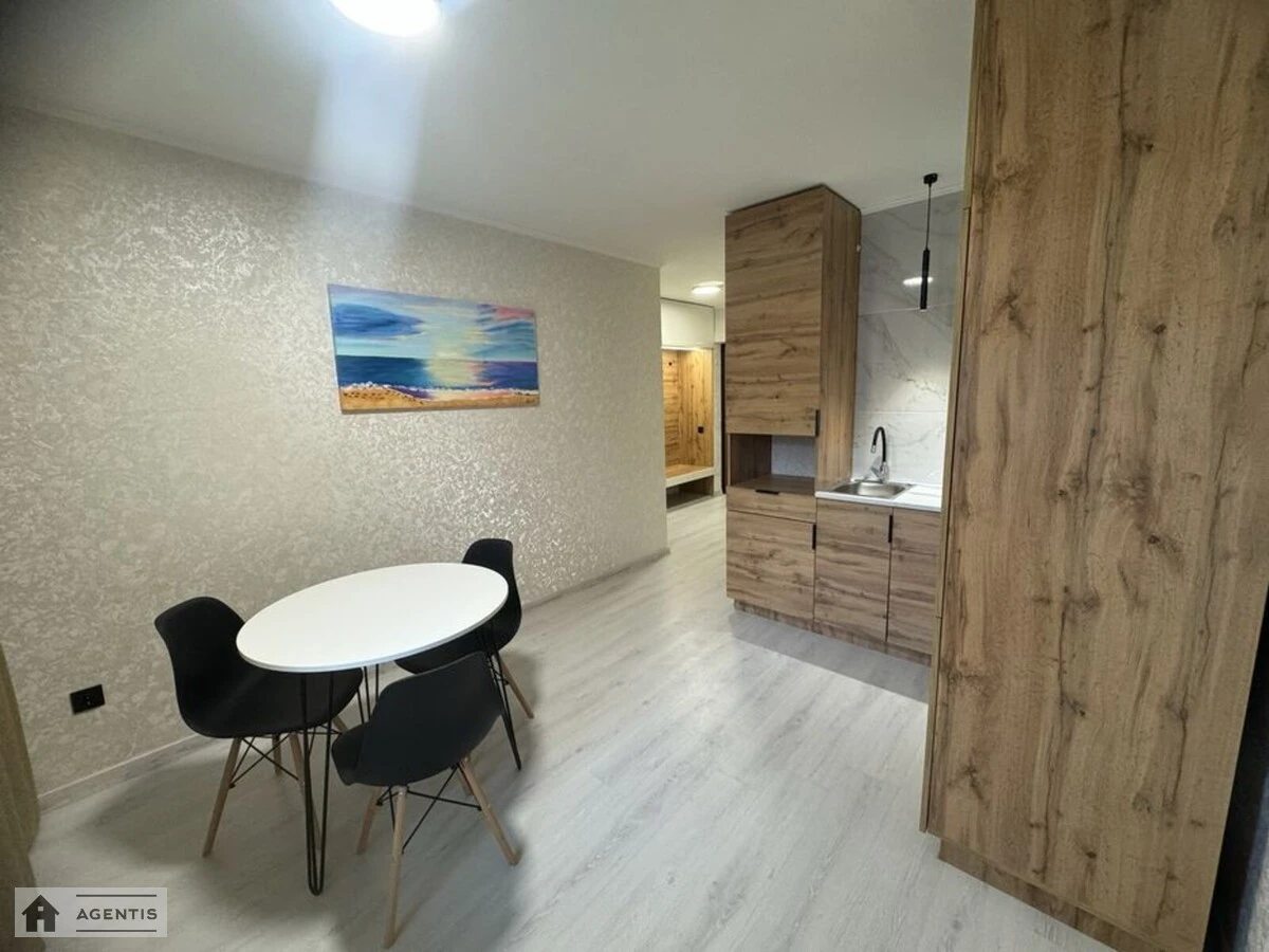 Сдам квартиру 1 комната, 40 m², 16 эт./25 этажей. Приміська вул., Киев. 