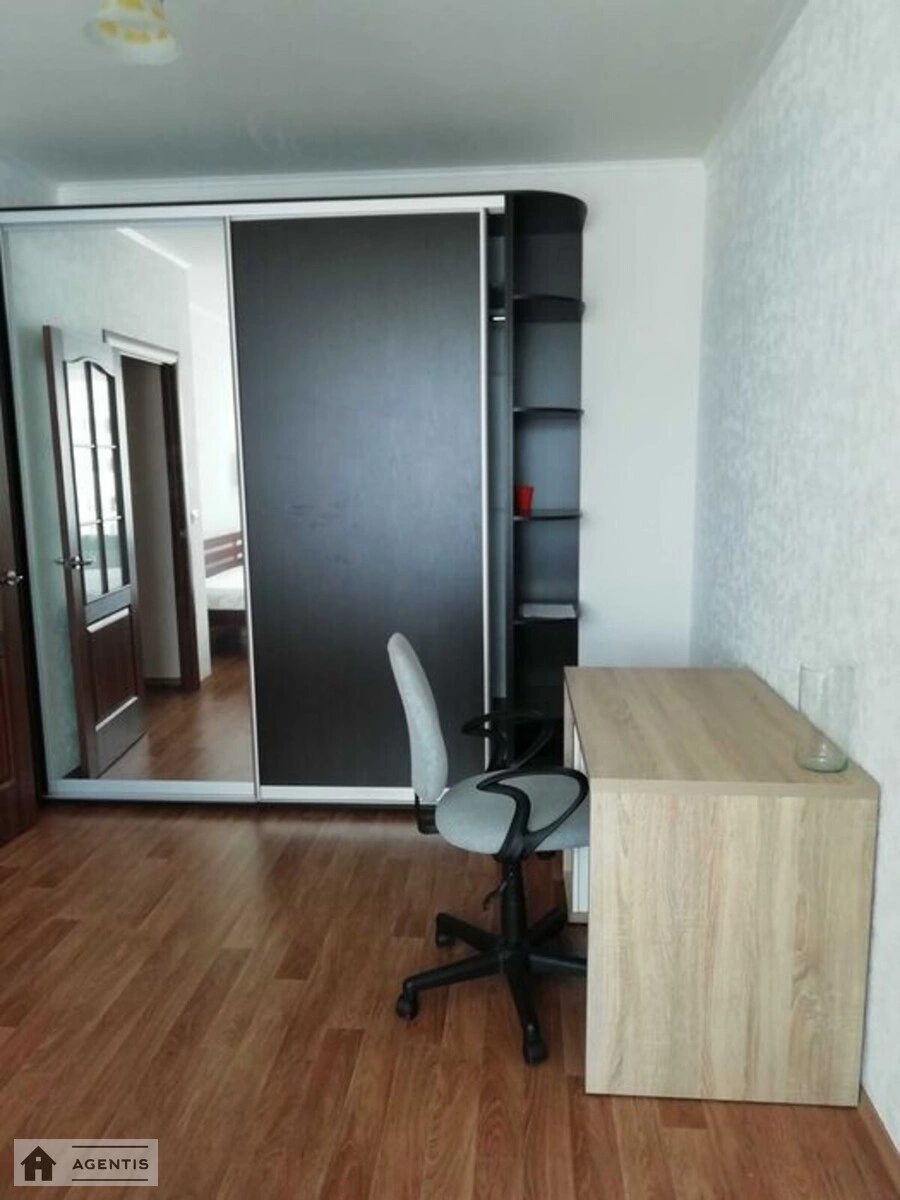 Сдам квартиру 1 комната, 37 m², 16 эт./25 этажей. 12, Бориса Гмирі вул., Киев. 