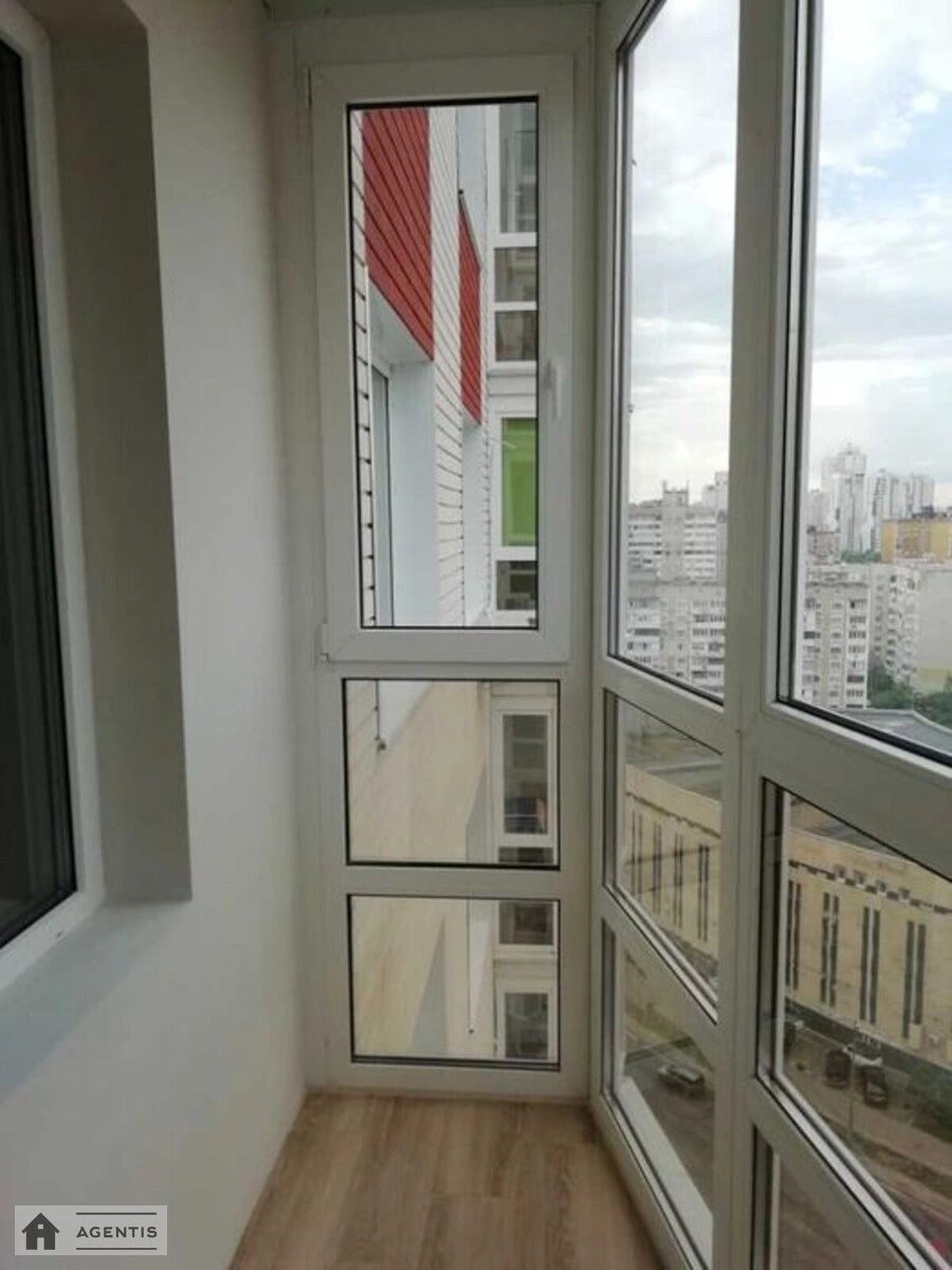 Сдам квартиру 1 комната, 37 m², 16 эт./25 этажей. 12, Бориса Гмирі вул., Киев. 