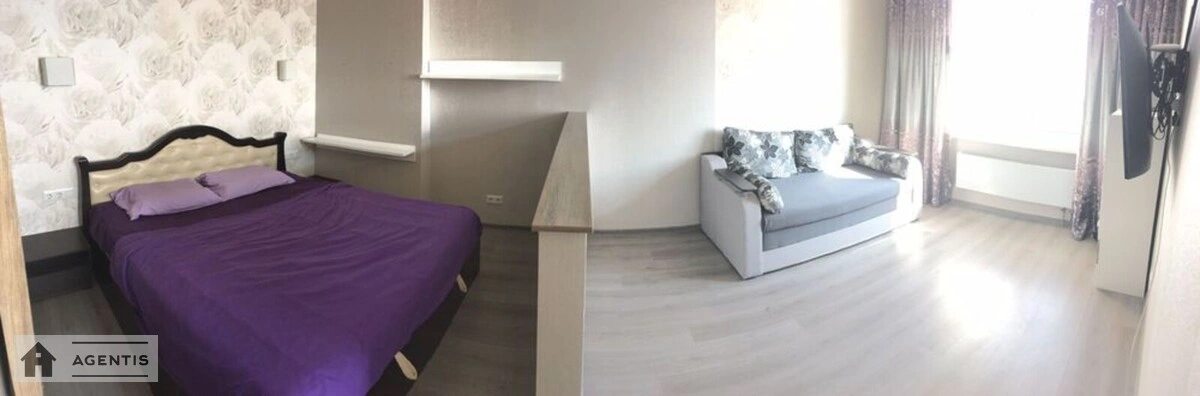 Сдам квартиру 2 комнаты, 58 m², 25 эт./25 этажей. 40, Драгоманова 40, Киев. 