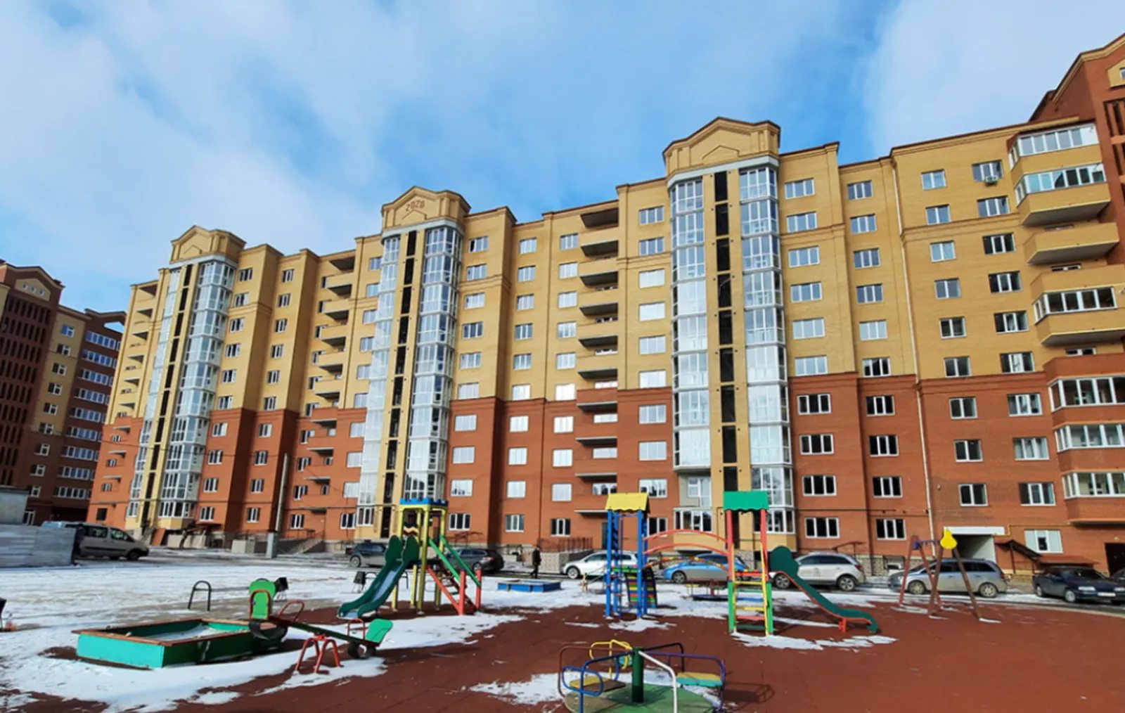 Apartments for sale 3 rooms, 87 m², 1st fl./10 floors. Бам, Ternopil. 