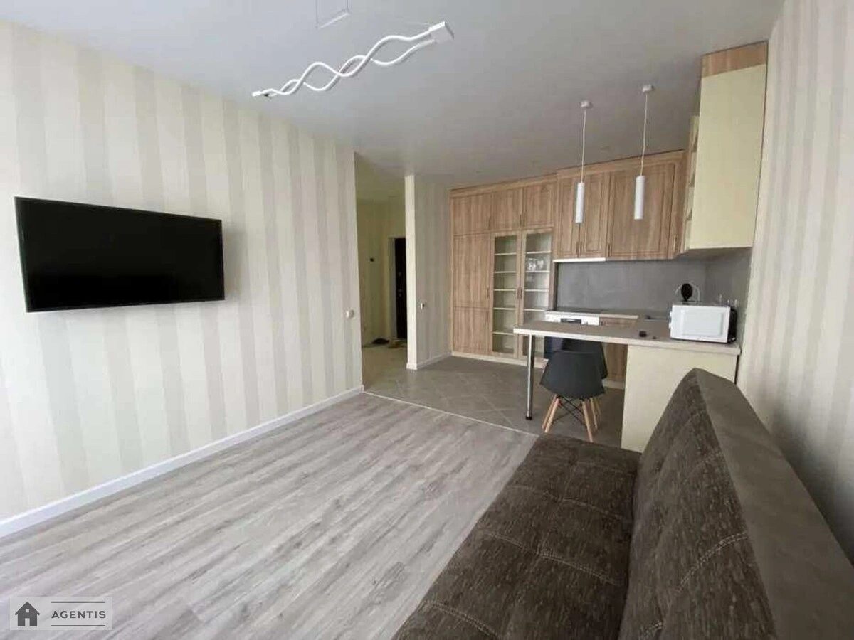 Сдам квартиру 2 комнаты, 52 m², 4 эт./25 этажей. 3, Степана Олійника вул., Киев. 