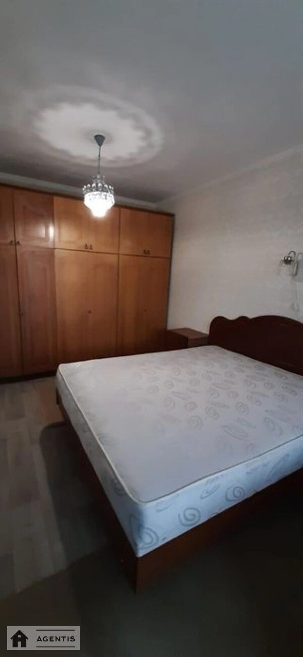 Здам квартиру 2 кімнати, 48 m², 3 пов./9 поверхів. 20, Лісовий 20, Київ. 