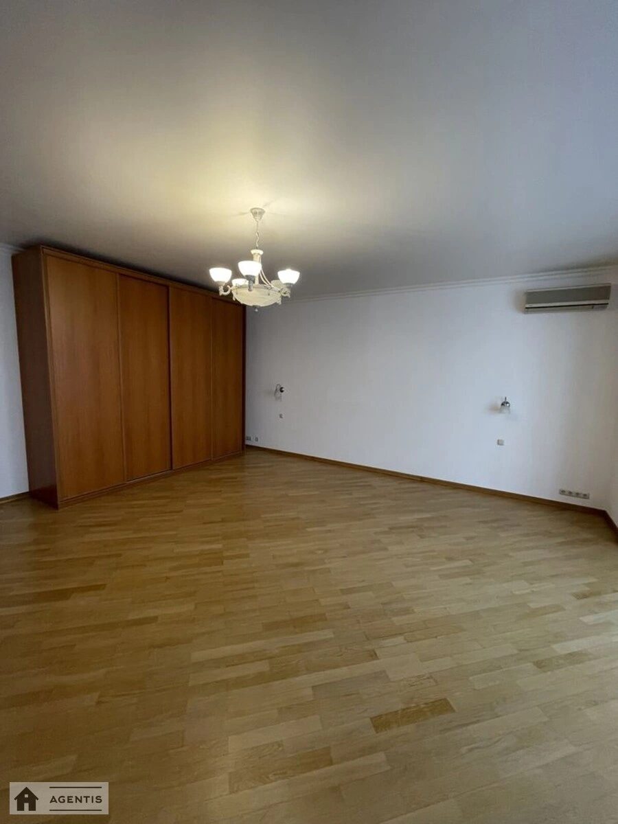 Здам квартиру 4 кімнати, 220 m², 5 пов./11 поверхів. 14, Паторжинського 14, Київ. 