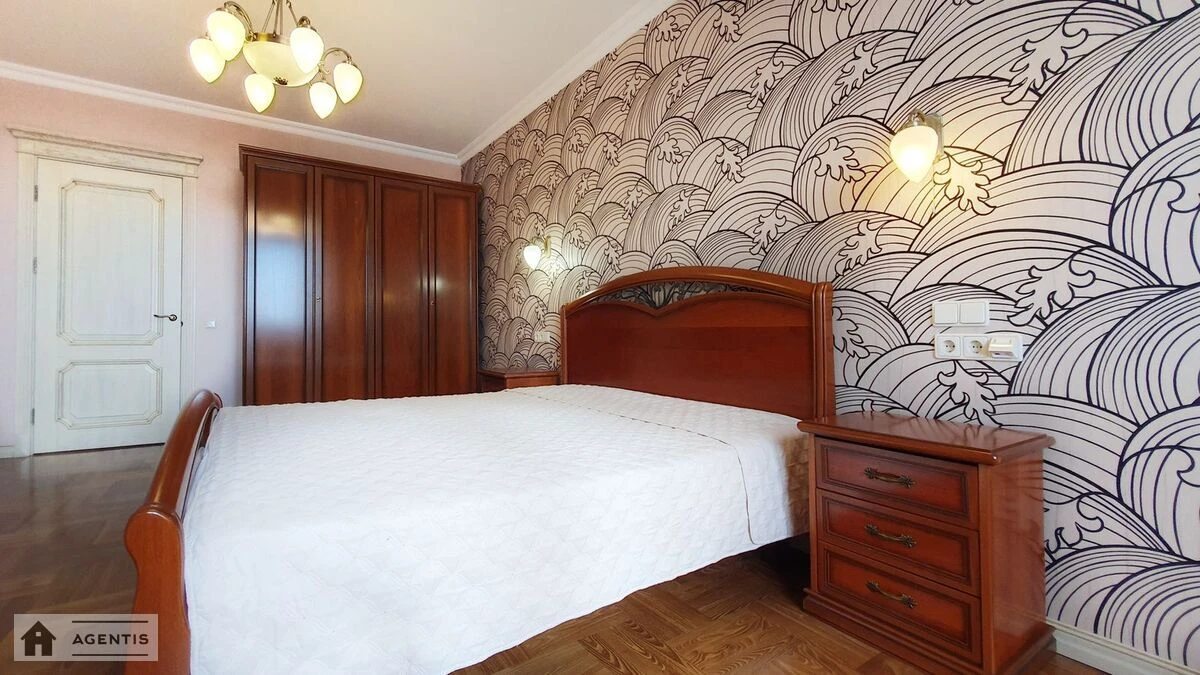 Apartment for rent 3 rooms, 120 m², 13th fl./26 floors. 22, Lvivska 22, Kyiv. 