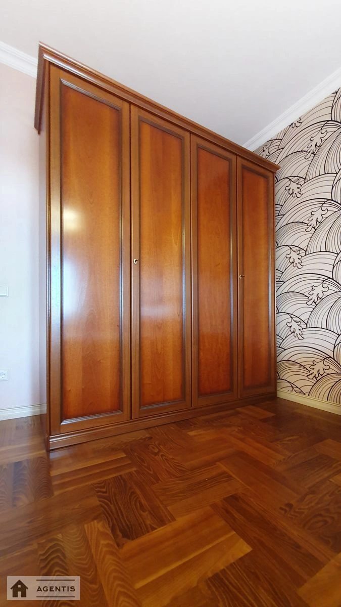 Apartment for rent 3 rooms, 120 m², 13th fl./26 floors. 22, Lvivska 22, Kyiv. 