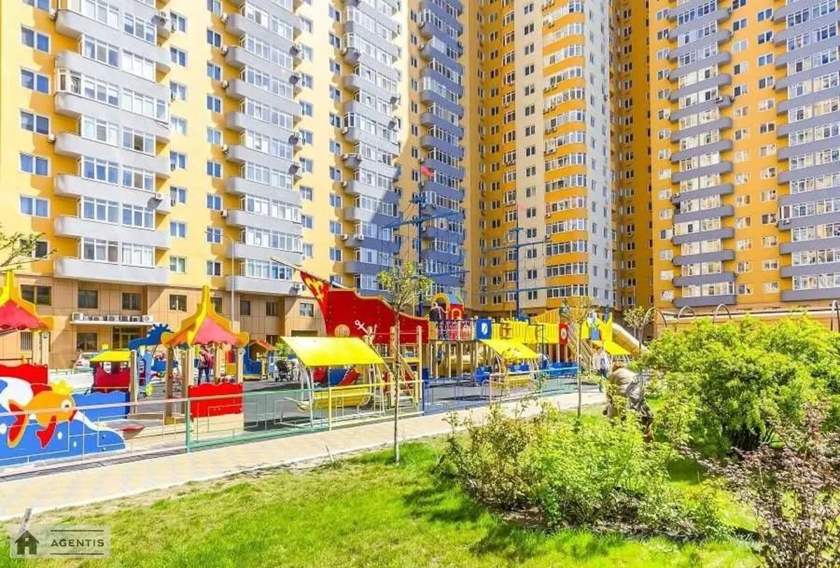 Сдам квартиру 1 комната, 54 m², 8 эт./26 этажей. 5, Юрія Кондратюка вул., Киев. 