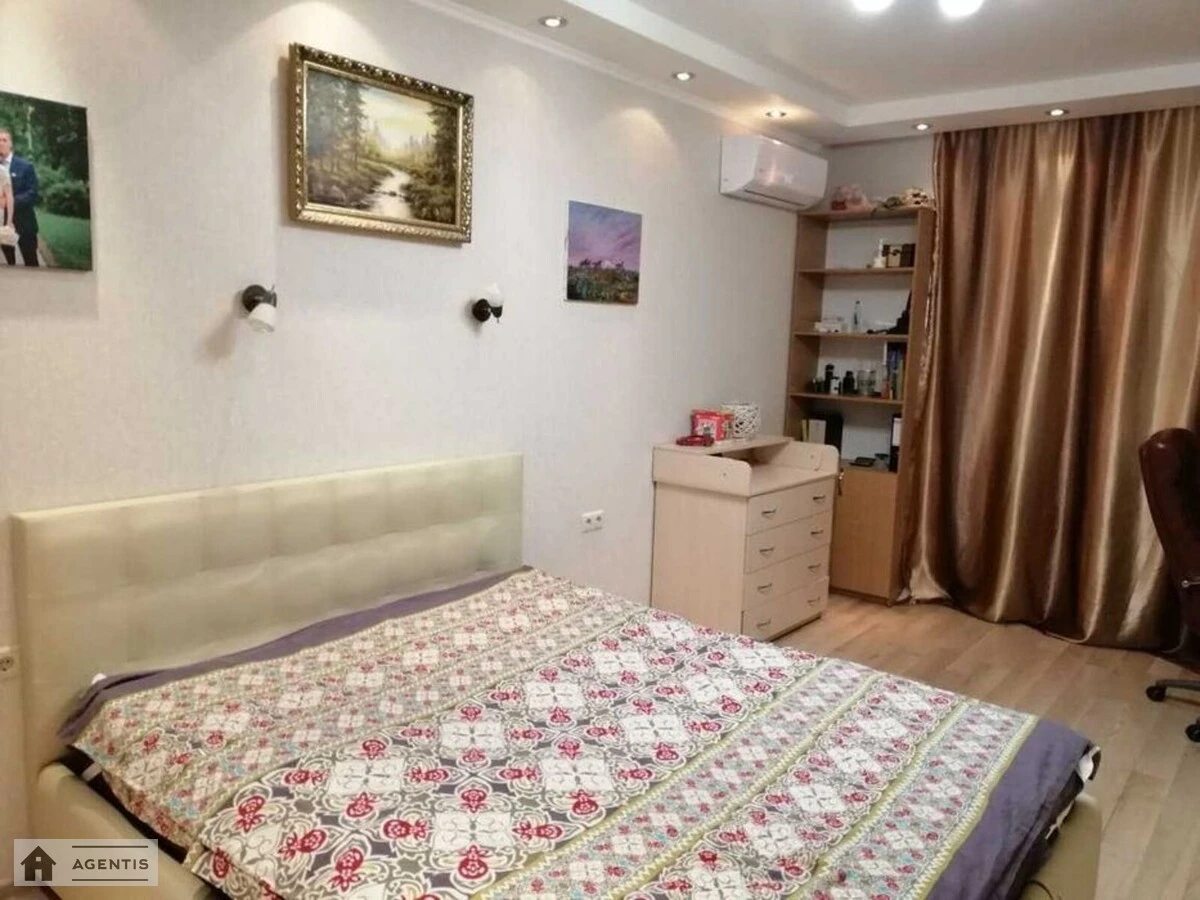 Сдам квартиру 1 комната, 54 m², 8 эт./26 этажей. 5, Юрія Кондратюка вул., Киев. 