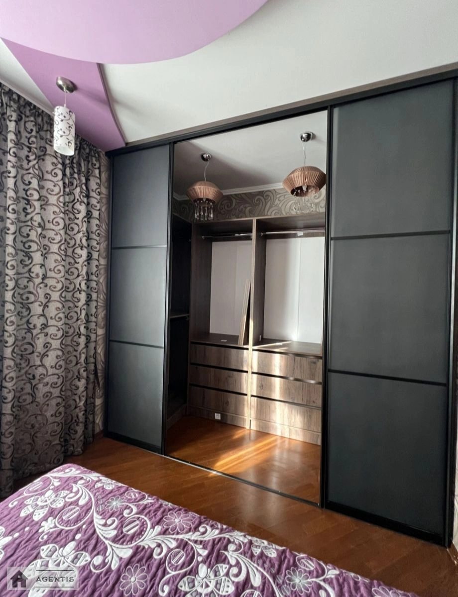 Apartment for rent 3 rooms, 85 m², 9th fl./25 floors. 121, Beresteyskyy prosp. Peremohy, Kyiv. 