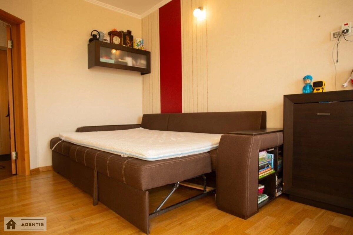 Apartment for rent 1 room, 47 m², 4th fl./5 floors. Darnytskyy rayon, Kyiv. 