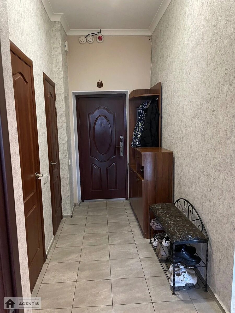 Здам квартиру 1 кімната, 52 m², 4 пов./23 поверхи. 6, Миколи Лаврухіна вул., Київ. 