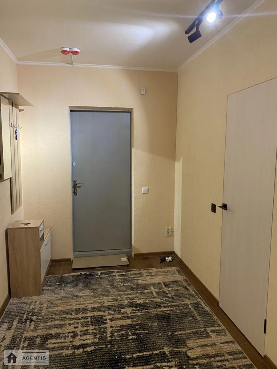 Сдам квартиру 1 комната, 55 m², 14 эт./25 этажей. 1, Балтийский 1, Киев. 