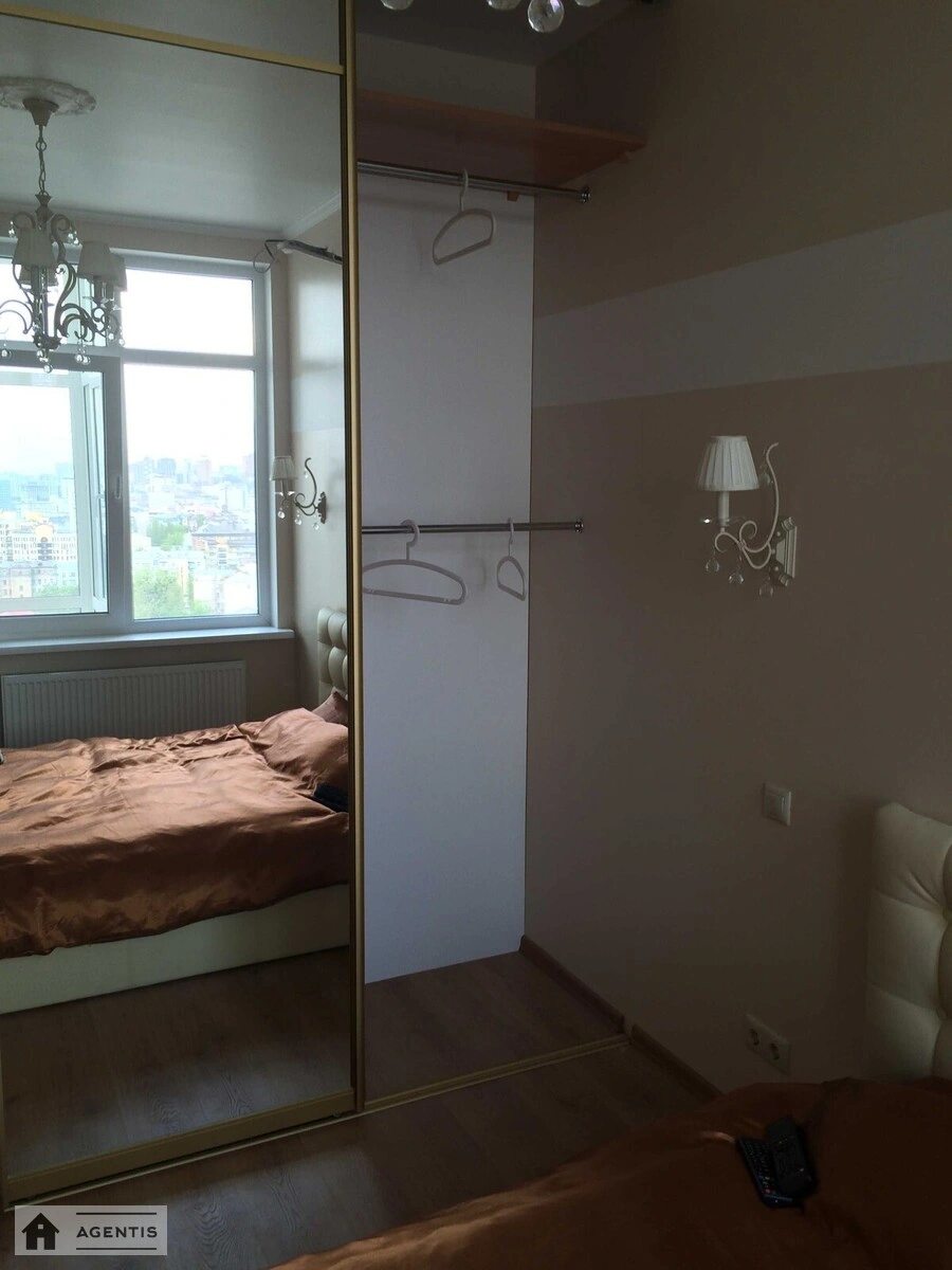 Сдам квартиру 1 комната, 40 m², 21 эт./31 этаж. 118, Жилянская 118, Киев. 