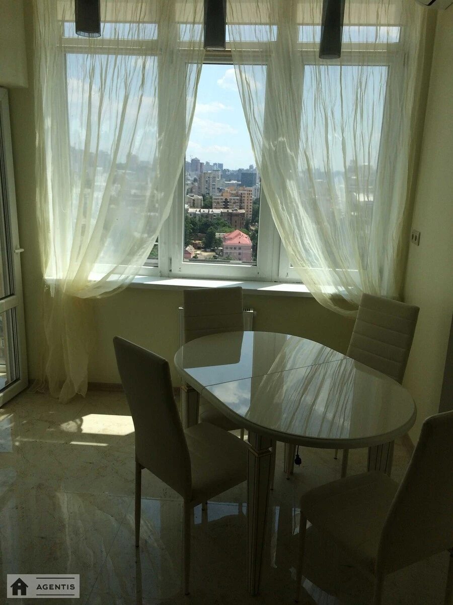 Apartment for rent 1 room, 40 m², 21st fl./31 floors. 118, Zhylyanska 118, Kyiv. 