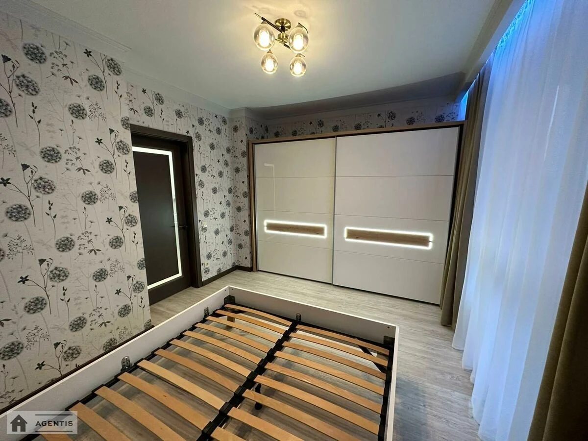 Apartment for rent 2 rooms, 67 m², 10th fl./25 floors. 42, Predslavynska 42, Kyiv. 