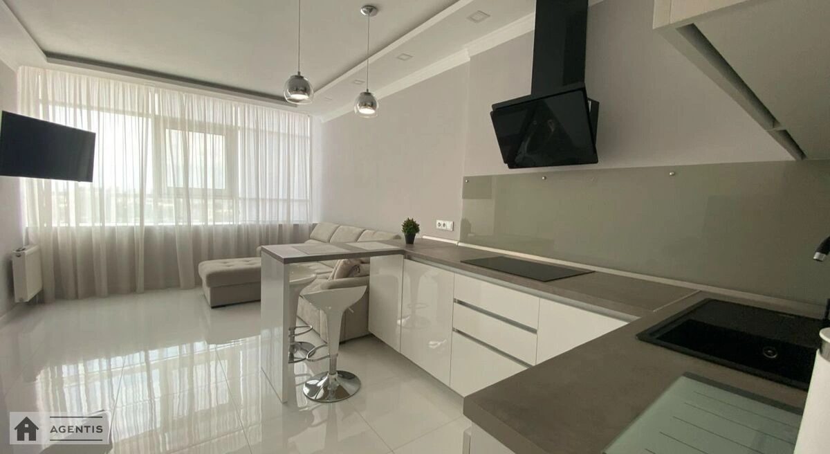 Apartment for rent 2 rooms, 55 m², 16th fl./23 floors. 25, Degtyarivska 25, Kyiv. 