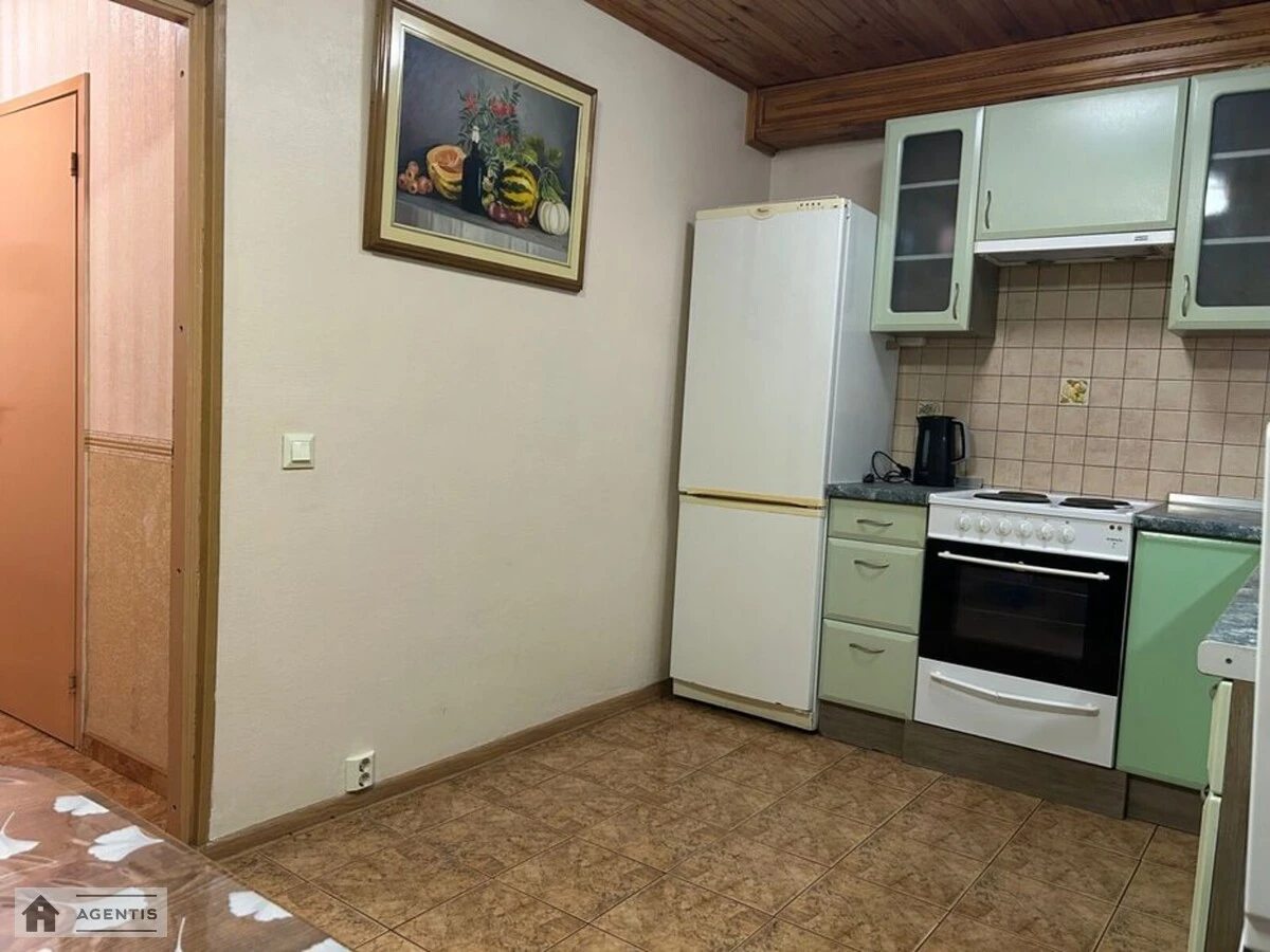 Здам квартиру 4 кімнати, 101 m², 1 пов./10 поверхів. Святошинський район, Київ. 