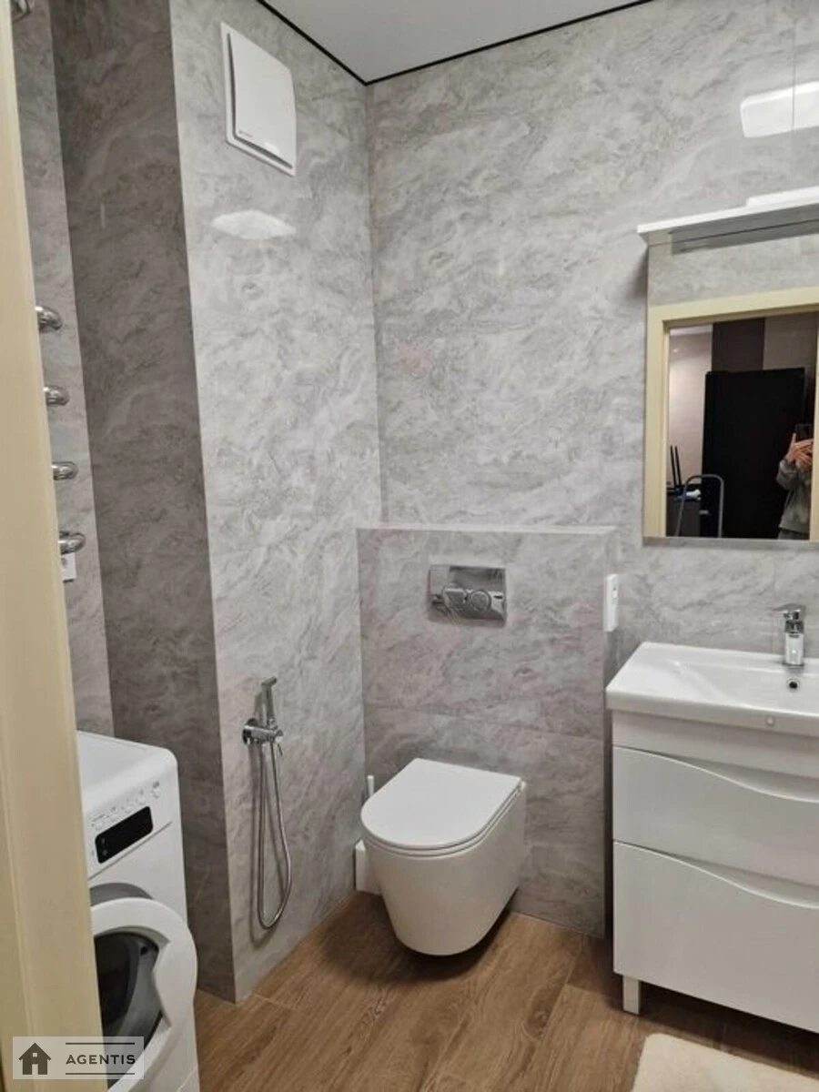 Здам квартиру 1 кімната, 52 m², 11 пов./25 поверхів. Правди, Київ. 